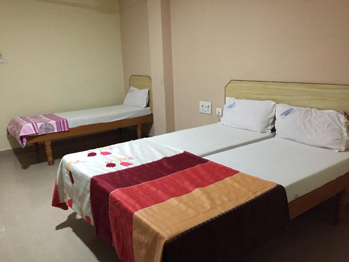 Hotel Suprabath Towers Tirupati Esterno foto