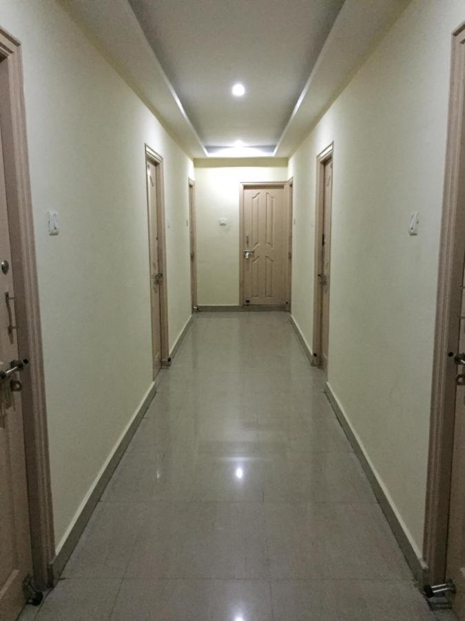 Hotel Suprabath Towers Tirupati Esterno foto